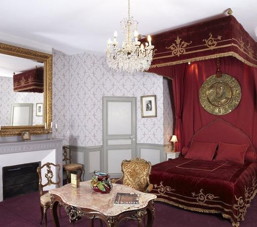 CH????TEAU DE CLERMONT SAV????S