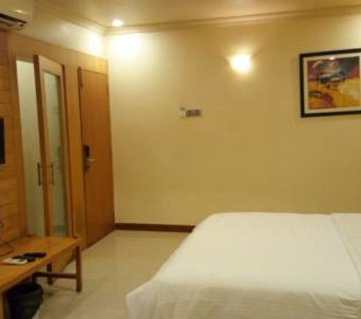 Hotel Kohinoor Square