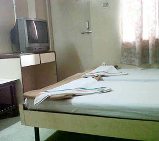 Hotel Anugraha Deluxe