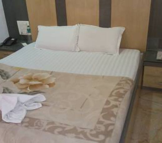 Hotel Rahul