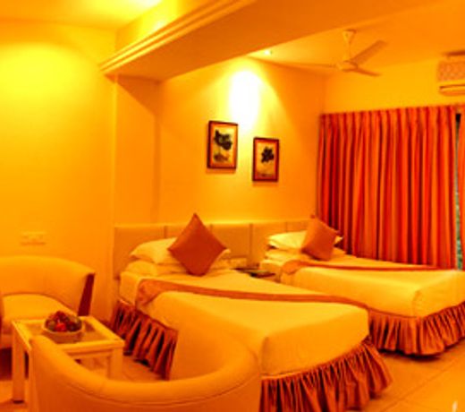 Palm Beach Hotel and Resort