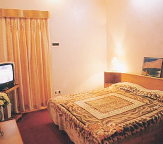 Hotel Monal