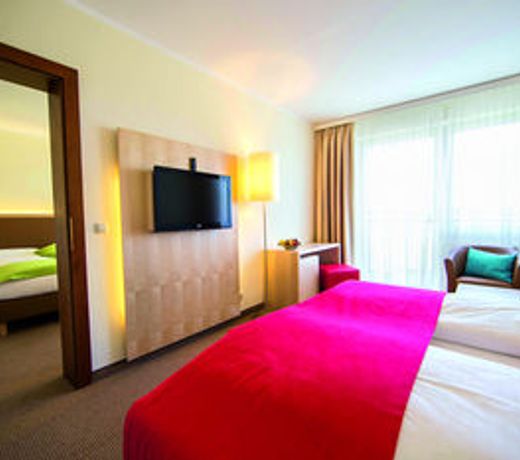 Momentum Hotel