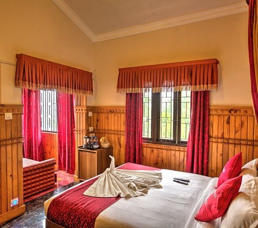 Pine Borough Inn