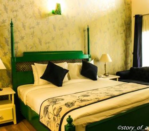 Hotel Pine Retreat Mallroad