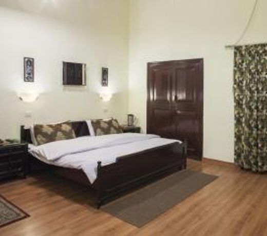 Hotel Padmini NIvas