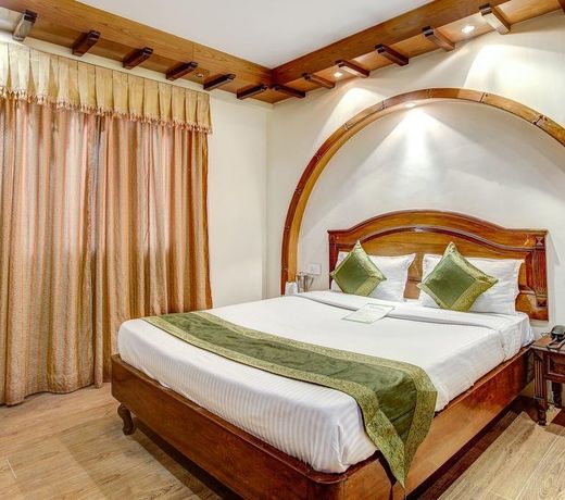 Hotel Lakeside Inn Nainital