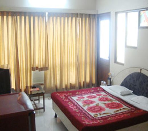 Shanti Palace Hotel & Resort