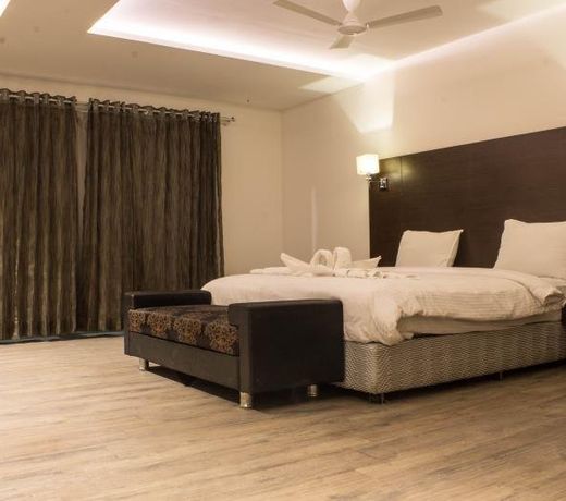 Shanti Palace Hotel & Resort