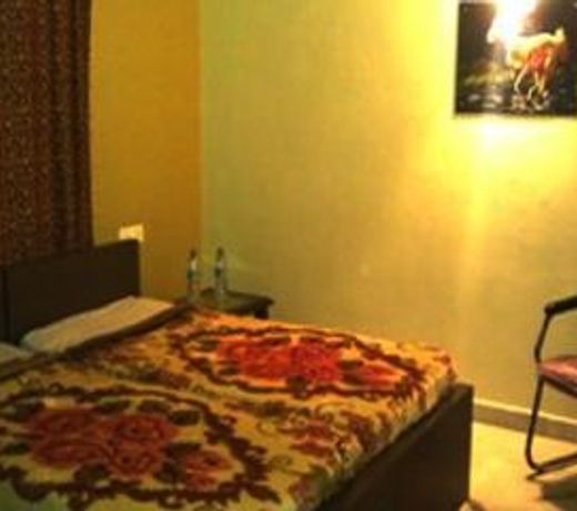 OYO 8496 Hotel SK Regency