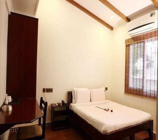 Hotel Transit By OYO Rooms