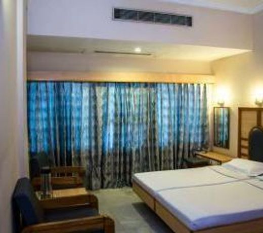 Bhimas Deluxe Hotel