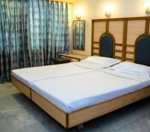 Bhimas Deluxe Hotel