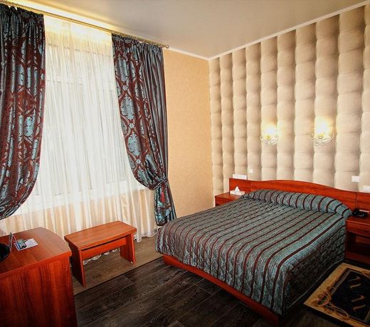 Kroshka Enot Hotel