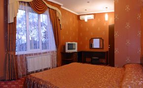 Отель Альмира