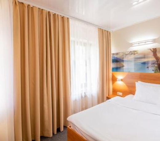 Aura Aquarelle Hotel