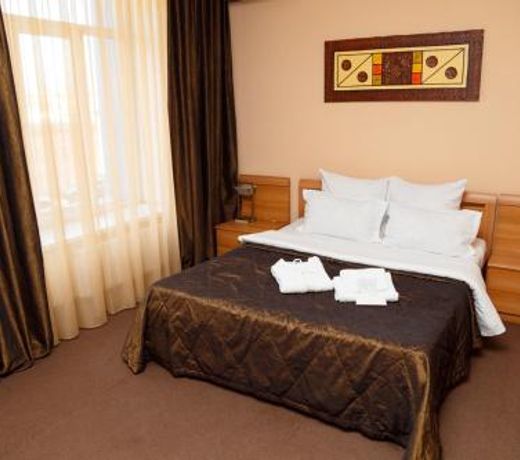 Alioth Hotel