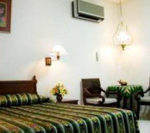 Royal Brongto Hotel