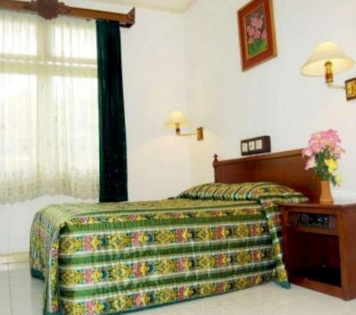 Royal Brongto Hotel
