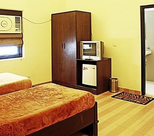 TAJ HOMESTAY