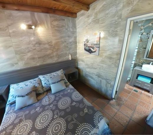 Hostel Ruca Potu
