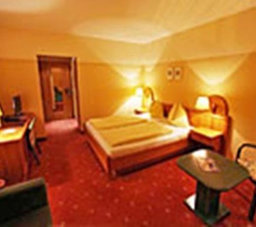 Hotel Restaurant Lebzelter