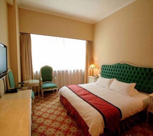 West Lake Hotel