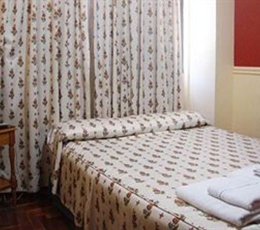 HOME SUITES APART HOTEL MEDOZA