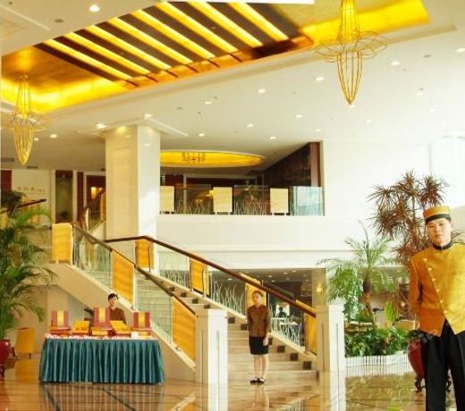 King Ray Hotel