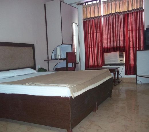OYO 19668 Udupi Residency