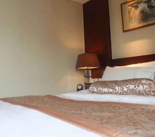 Huiyuan Apartment Hotel (VIP building)
