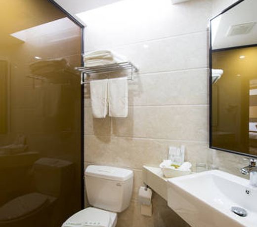 Shanghai East Asia Sport Hotel