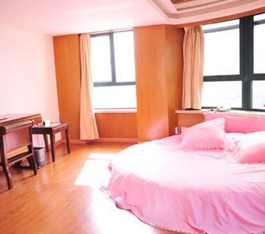 Yijiaren Hotel