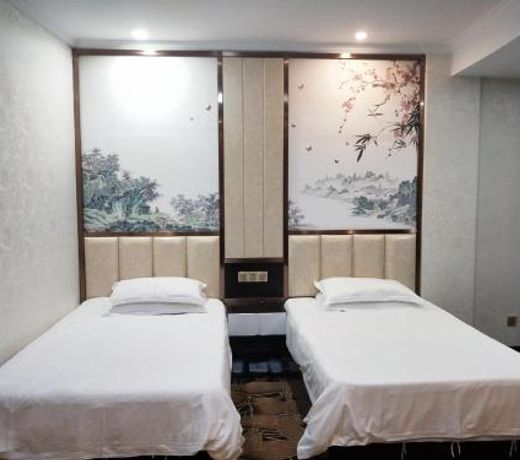 Yiwu Khorasan Hotel