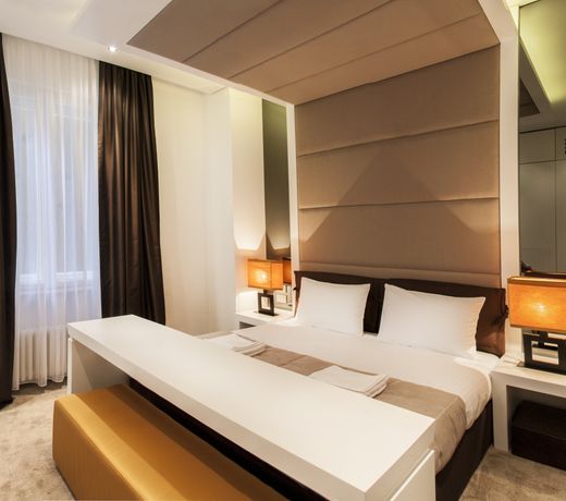 Eden Garden Suites