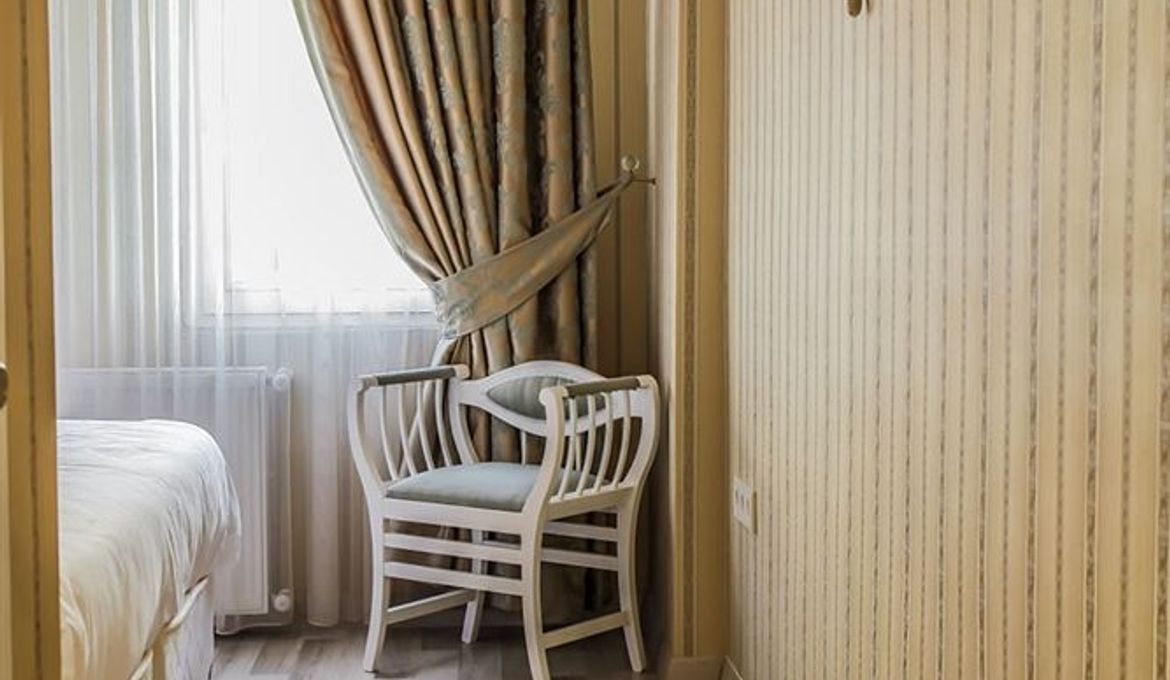 Walnut Shell Hotel