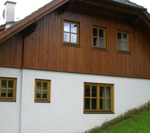 FRANZELAHOF