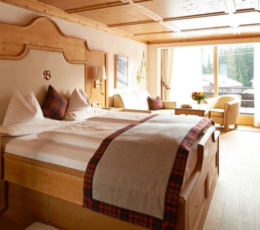 Burg Hotel Oberlech