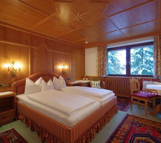 Hotel Pension Alpenrose