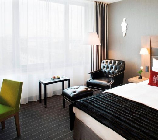 MÃ¶venpick Hotel Stuttgart Airport