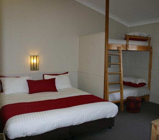 CORROBOREE SKI LODGE