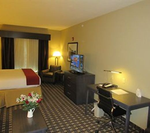 Holiday Inn Express & Suites Butler, an IHG Hotel