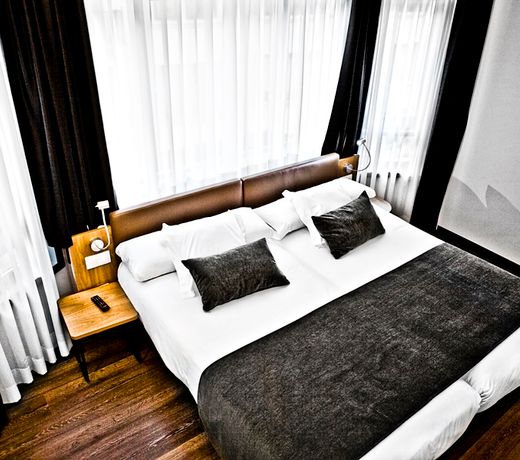 Hotel Lux Santiago