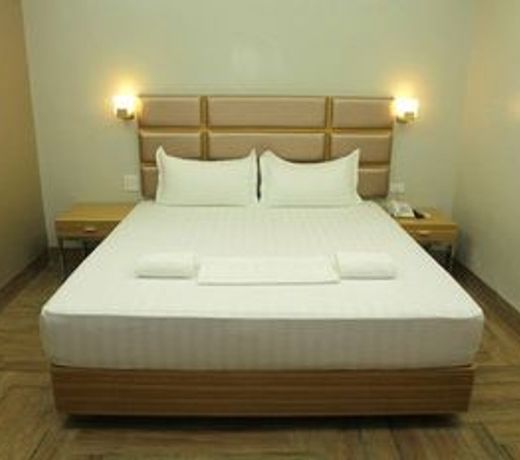 Sun Star Grand Hotel