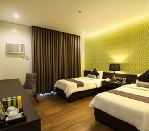Lenox Hotel