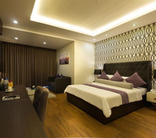 Lenox Hotel