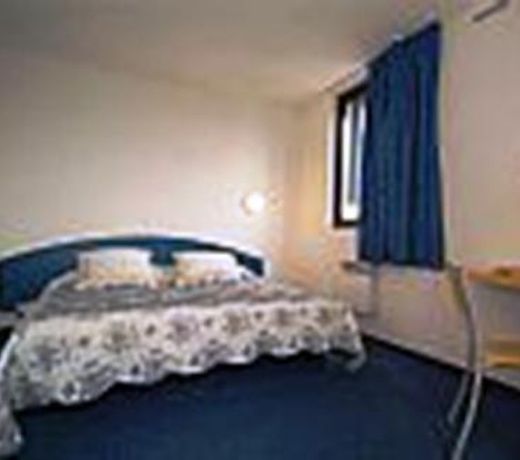 CHEAP BEDS ROSNY-PARIS