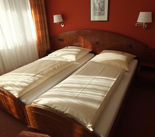 Hotel & Restaurant Knote