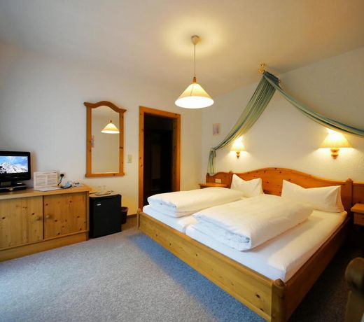 Intermontana Familienhotel B&B