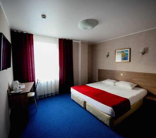 Aron Hotel